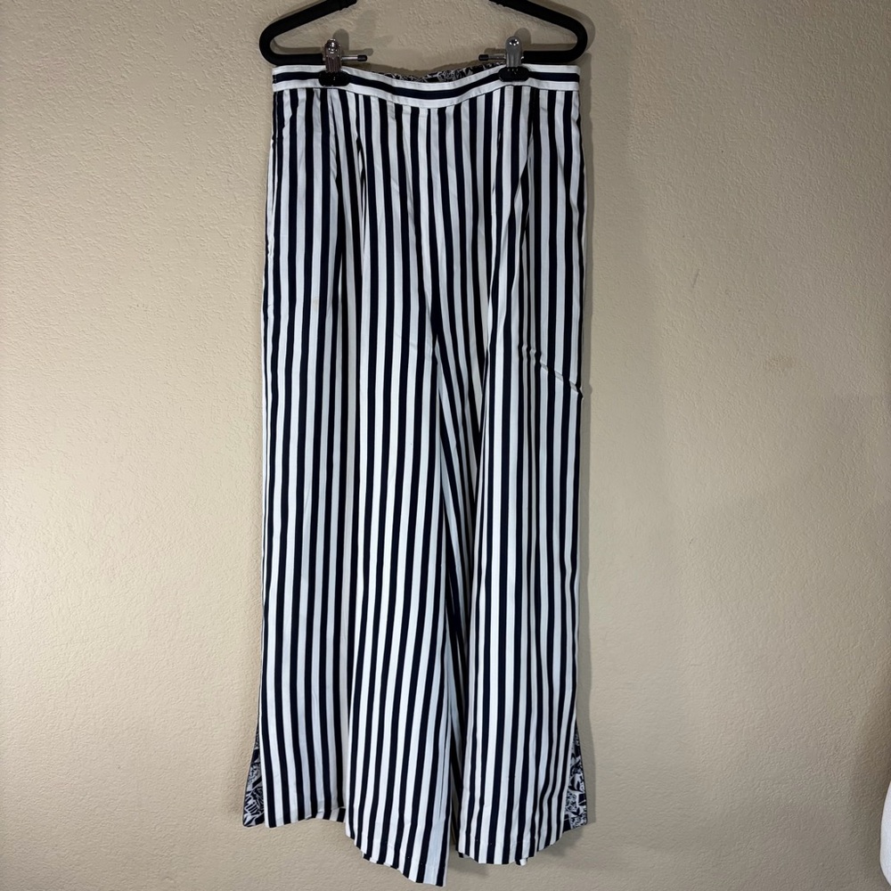 Lilly Pulitzer Elastic Waist Black White Stripe Wide Leg Pants Sz 10-12 M Luxury